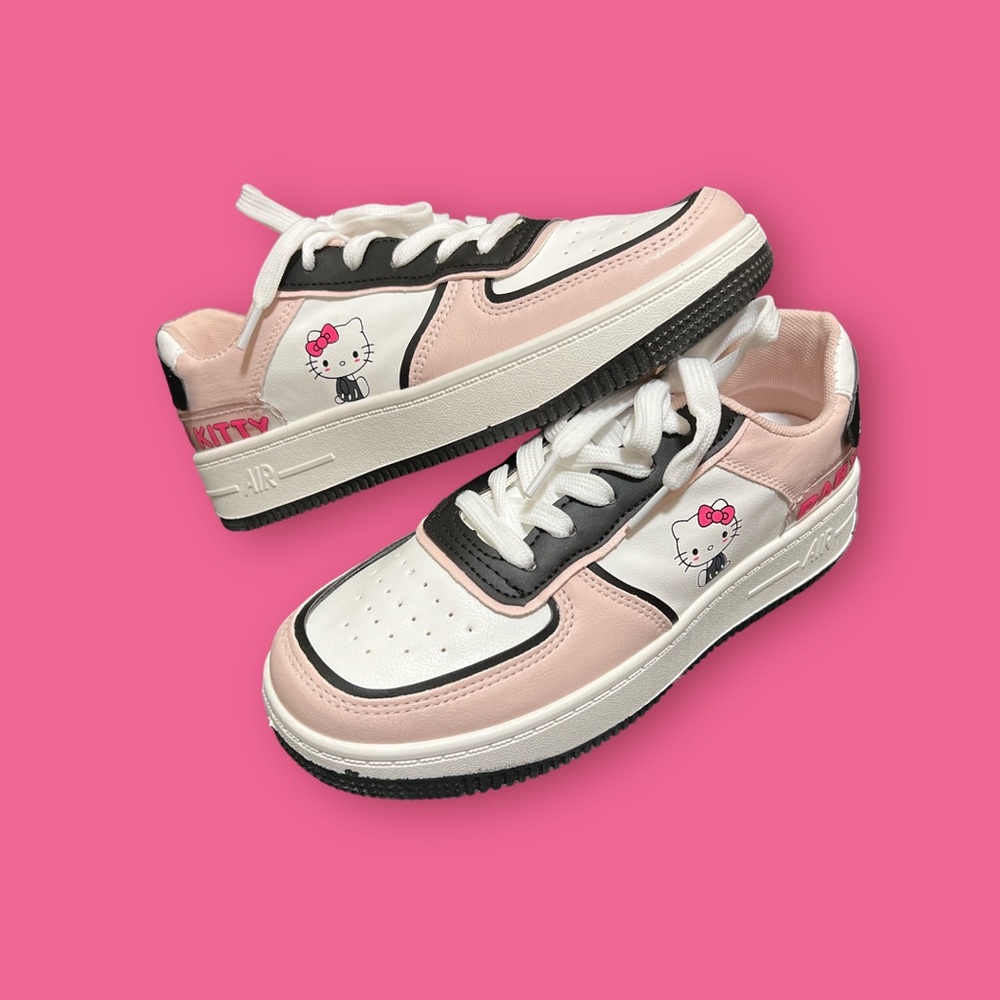 Hello Kitty Sneakers